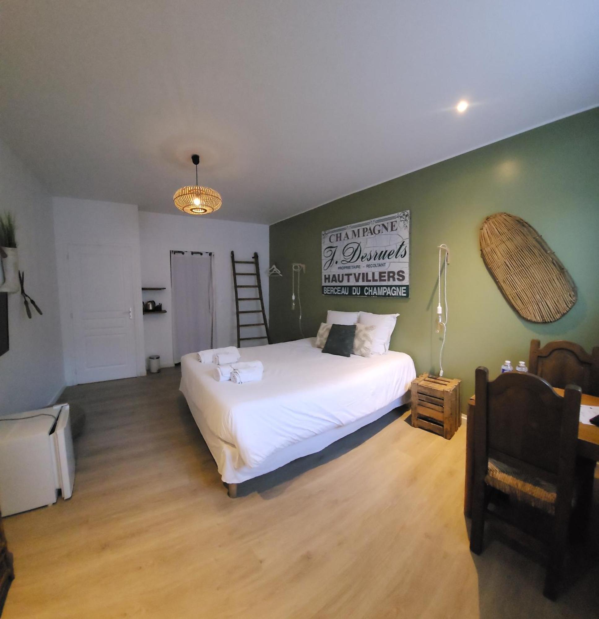 Chambres Privees Hyper-Centre Epernay Lit 160X200Cm 外观 照片